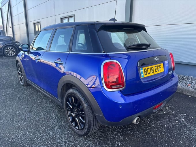 2018 Mini Hatch