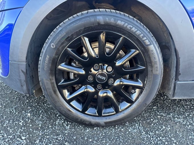 2018 Mini Hatch