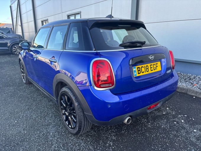 2018 Mini Hatch