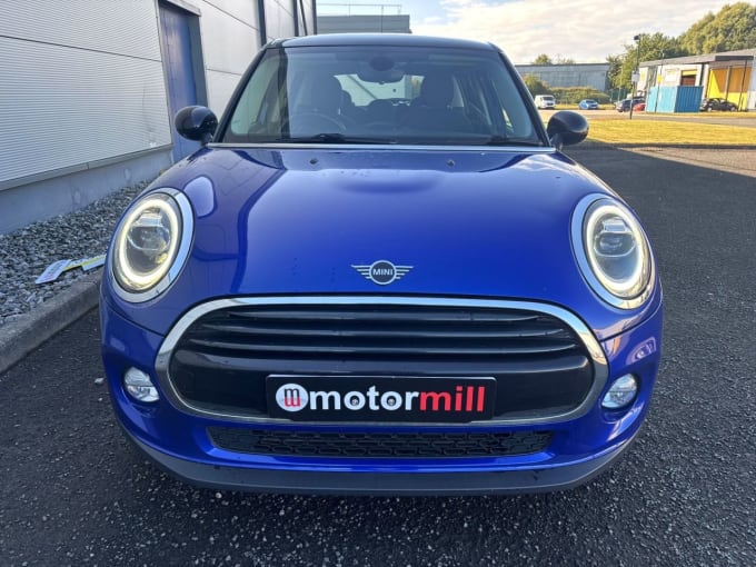 2018 Mini Hatch