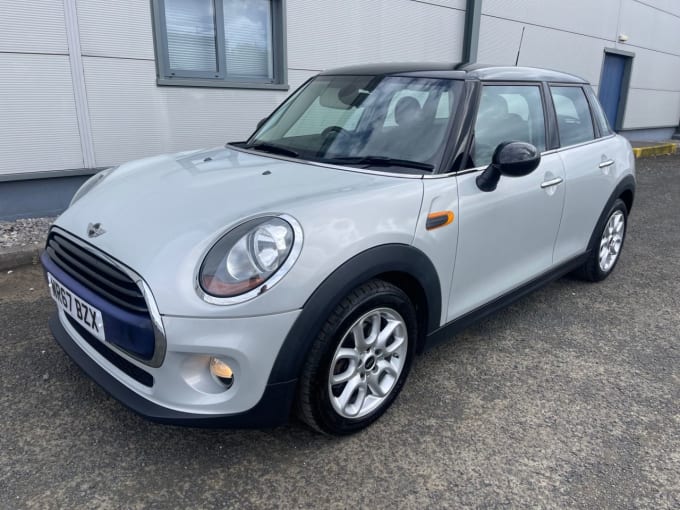 2025 Mini Hatch