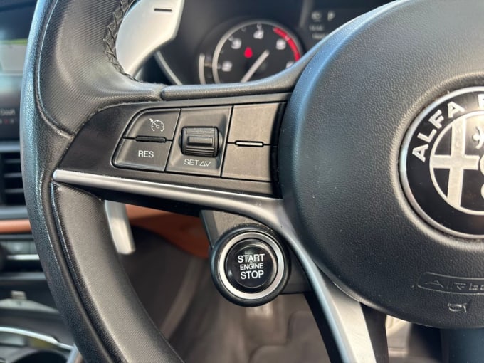2025 Alfa Romeo Giulia