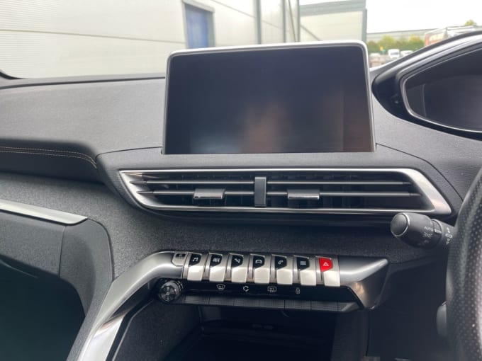 2025 Peugeot 3008