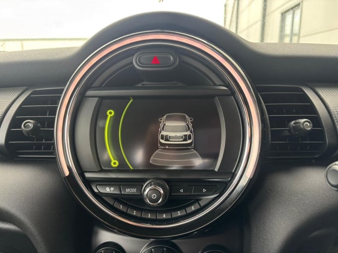 2025 Mini Hatch