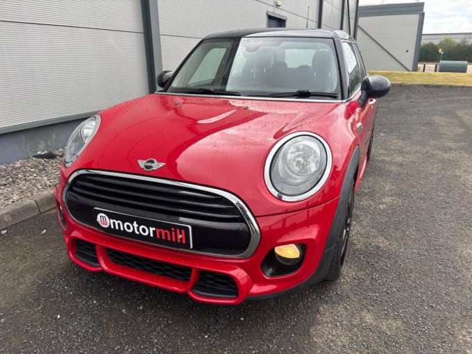 2025 Mini Hatch