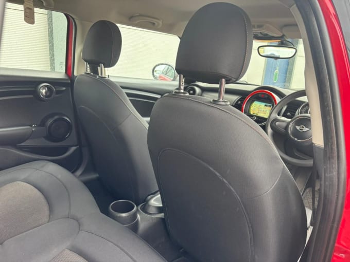 2025 Mini Hatch