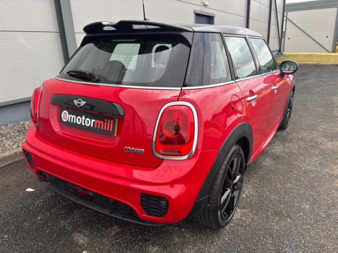 2025 Mini Hatch