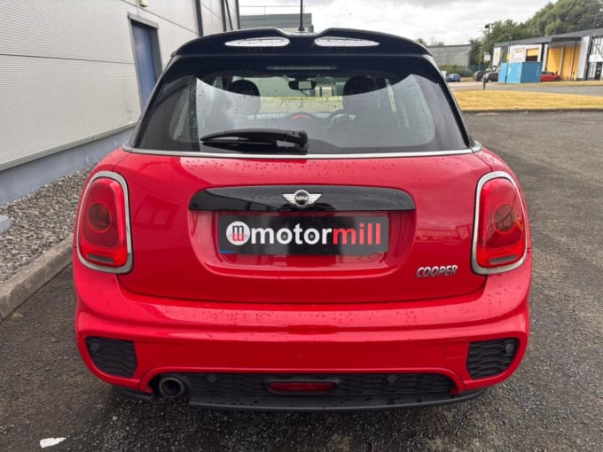 2025 Mini Hatch