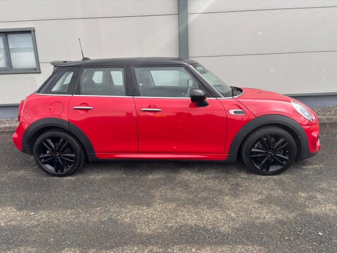 2025 Mini Hatch