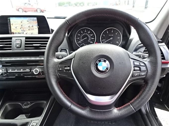 2025 BMW 1 Series