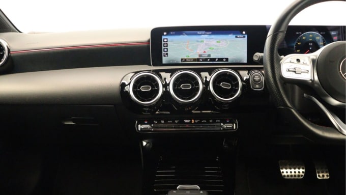 2025 Mercedes-benz A-class