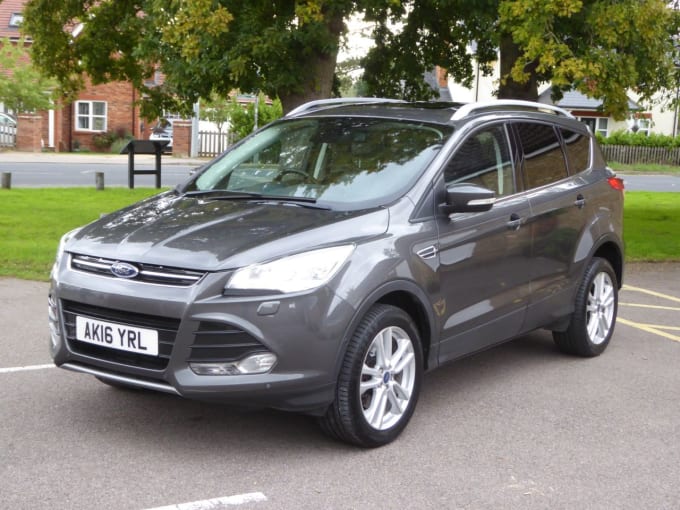2025 Ford Kuga