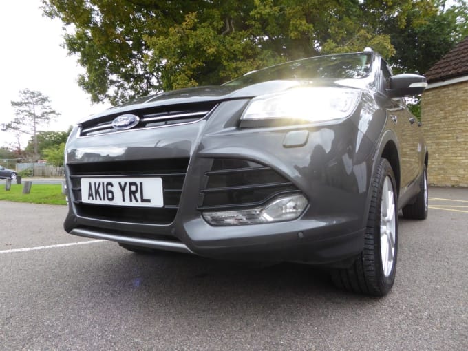 2025 Ford Kuga