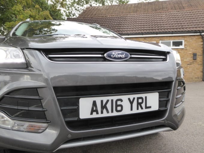 2025 Ford Kuga