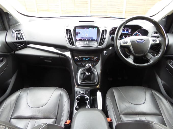2025 Ford Kuga