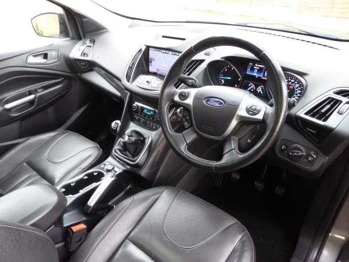 2025 Ford Kuga
