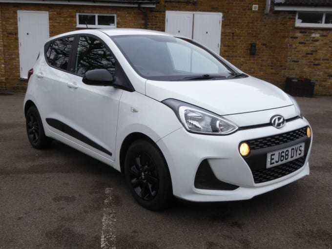 2025 Hyundai I10