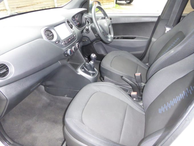 2025 Hyundai I10