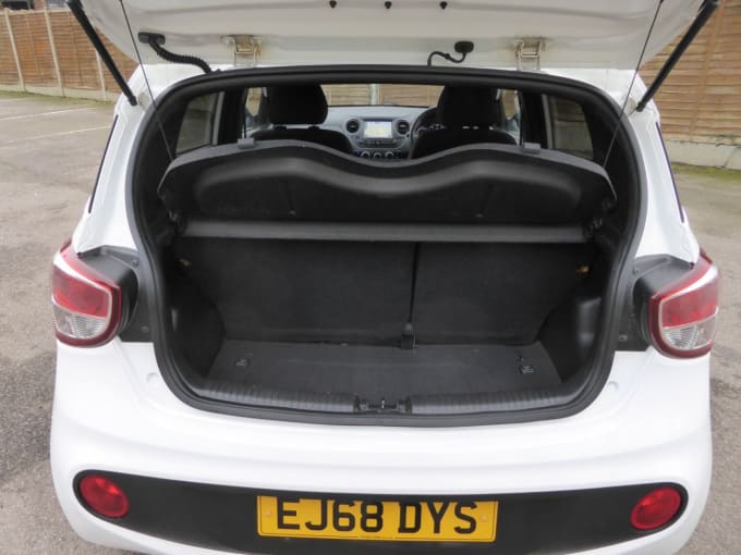 2025 Hyundai I10