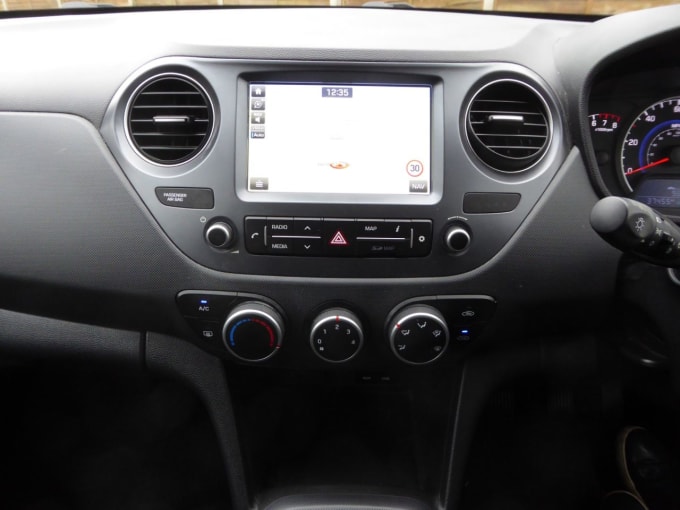 2025 Hyundai I10