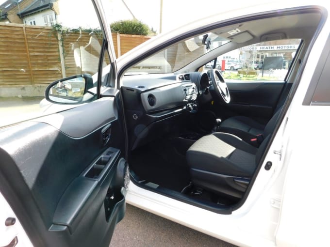 2025 Toyota Yaris
