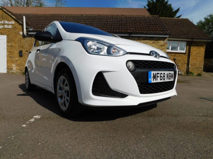 2025 Hyundai I10