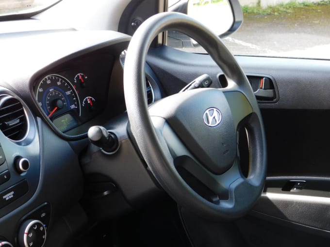 2025 Hyundai I10