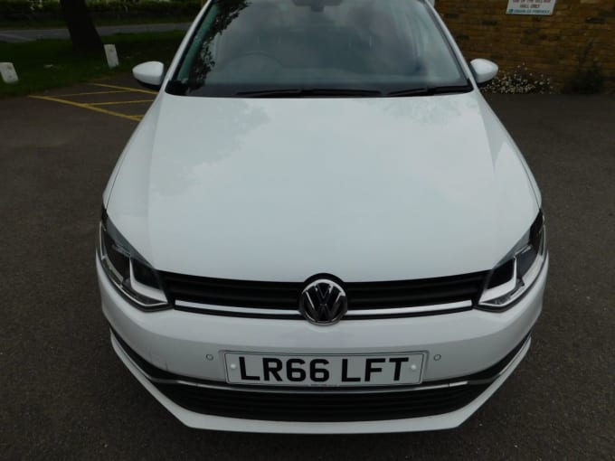2025 Volkswagen Polo
