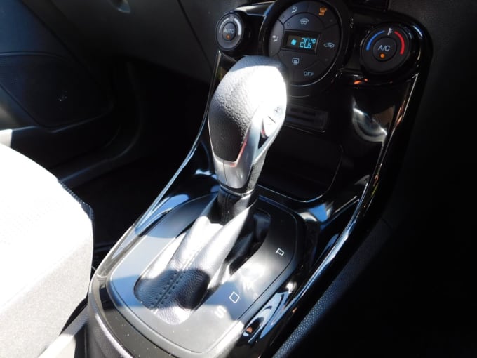 2025 Ford Fiesta