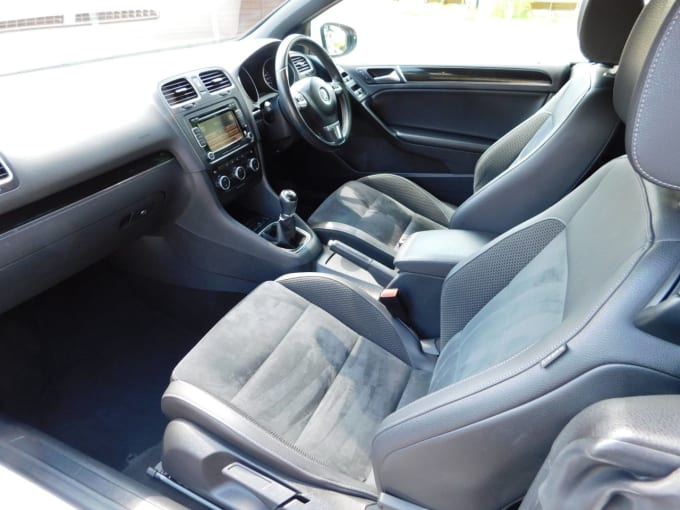 2025 Volkswagen Golf