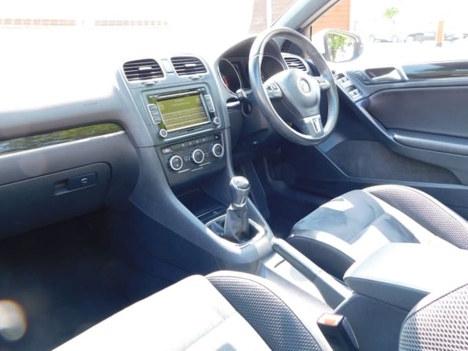 2025 Volkswagen Golf