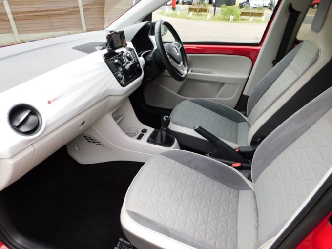 2025 Volkswagen Up!