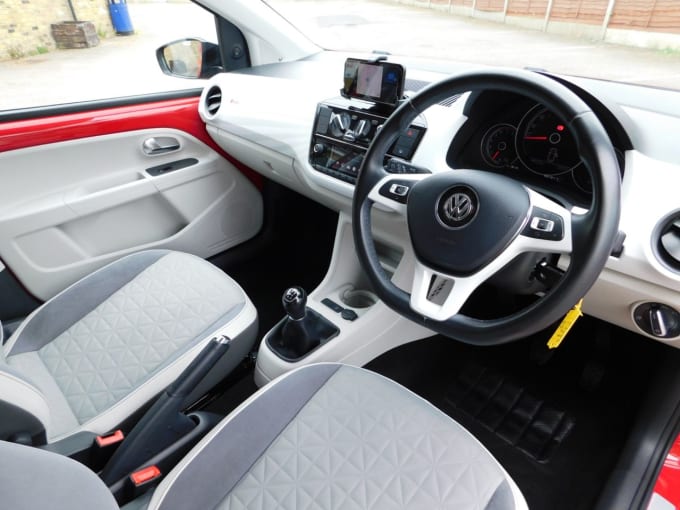 2025 Volkswagen Up!