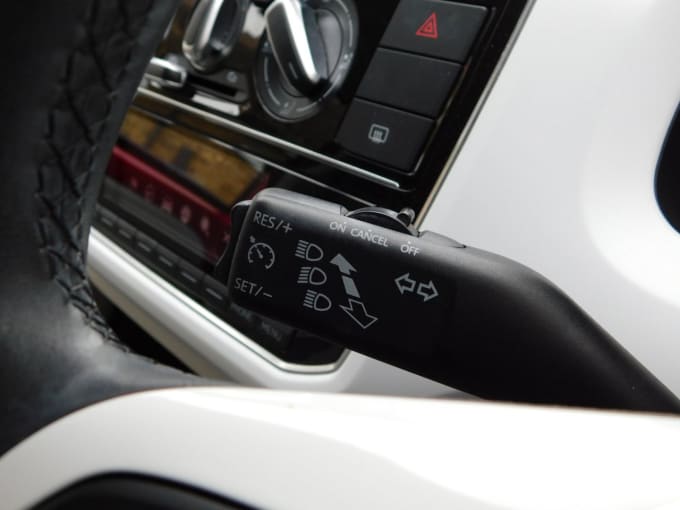 2025 Volkswagen Up!