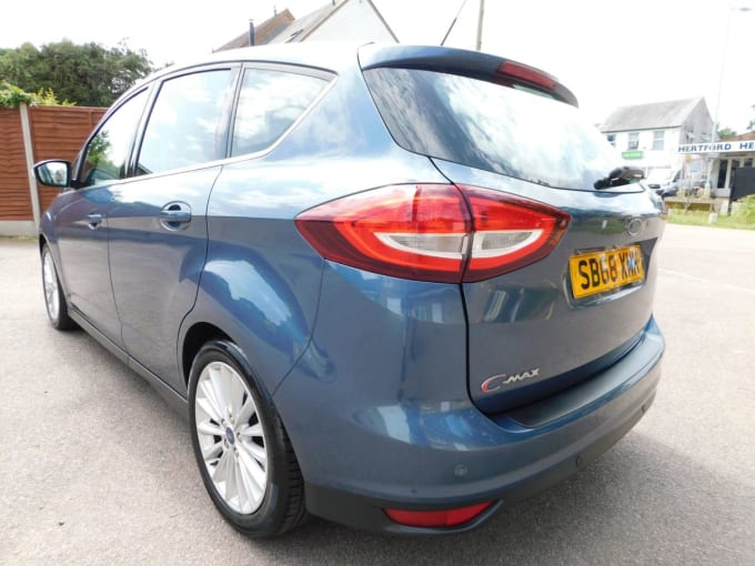 2025 Ford C-max
