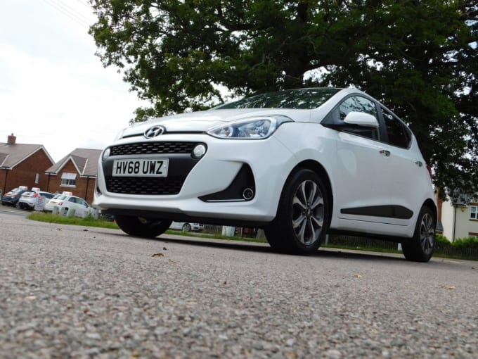 2025 Hyundai I10