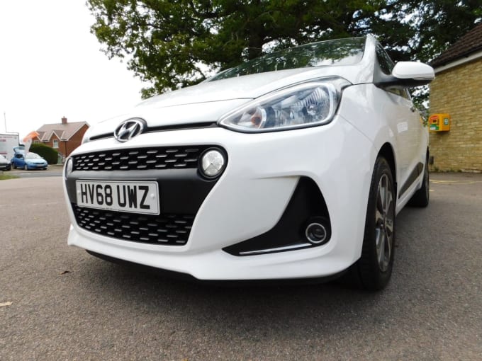 2025 Hyundai I10