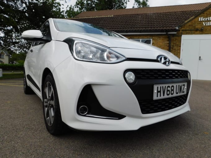 2025 Hyundai I10