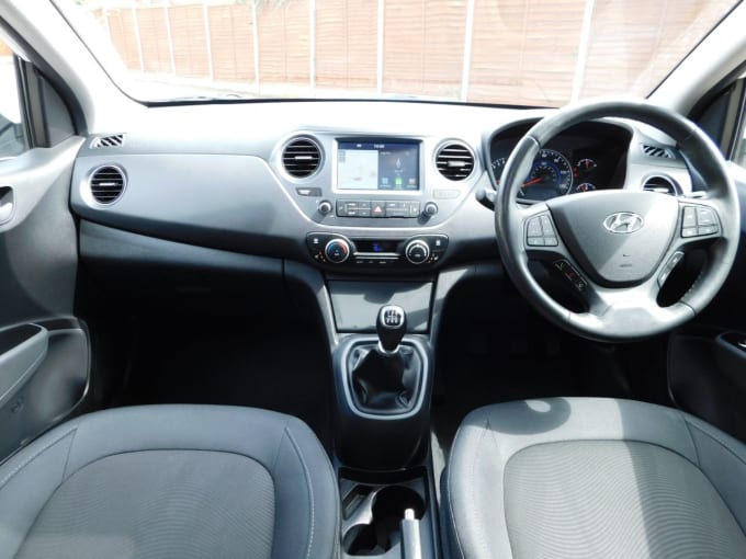 2025 Hyundai I10