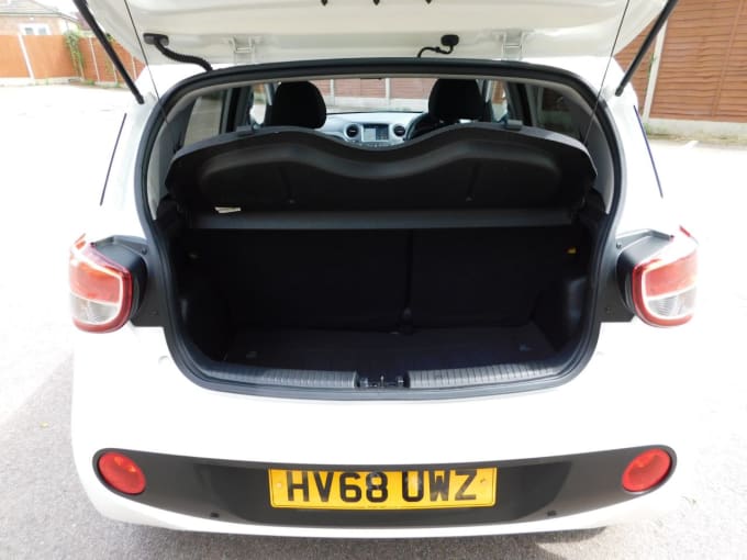 2025 Hyundai I10