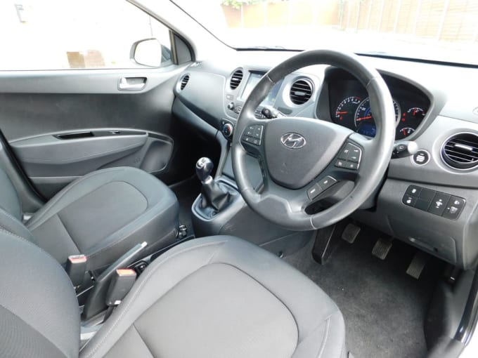 2025 Hyundai I10