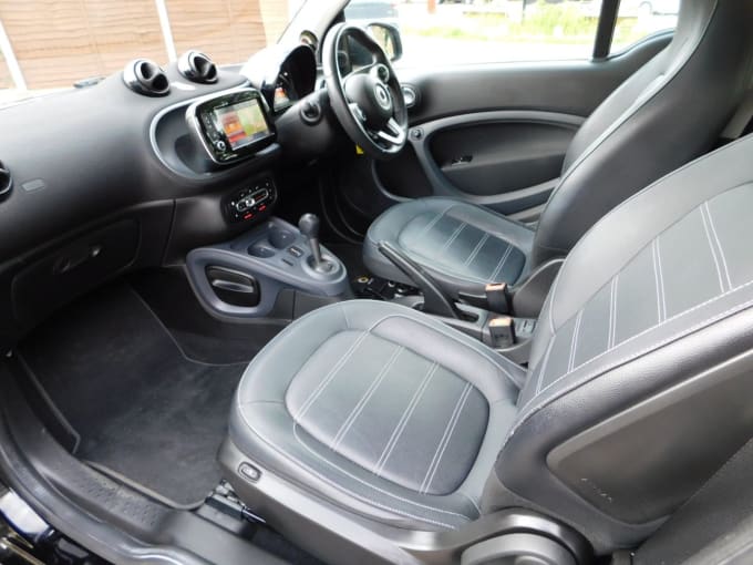 2025 Smart Fortwo