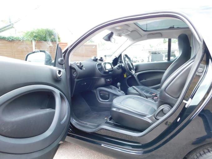 2025 Smart Fortwo