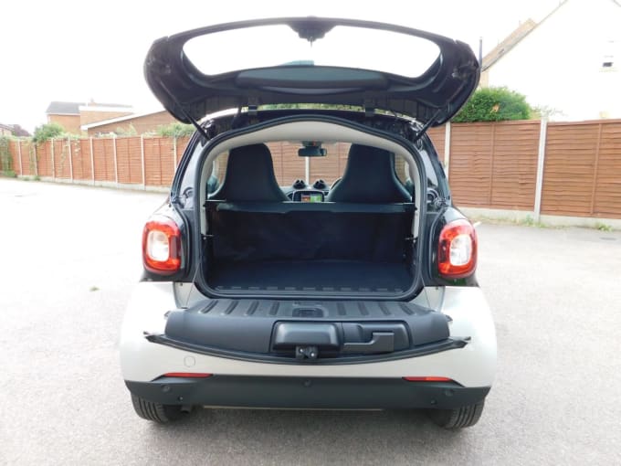 2025 Smart Fortwo