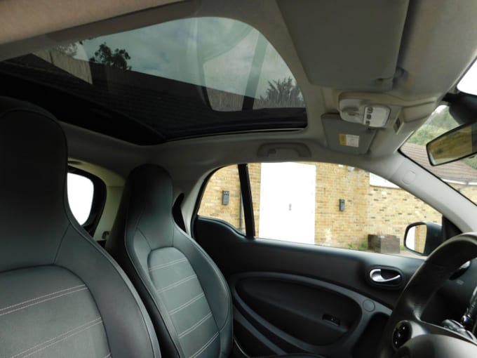 2025 Smart Fortwo