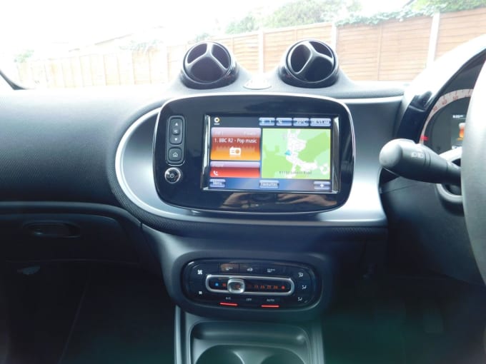 2025 Smart Fortwo
