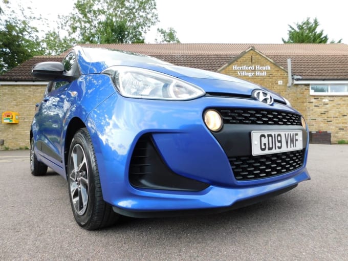2025 Hyundai I10
