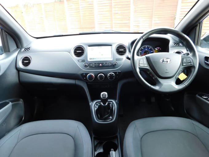 2025 Hyundai I10