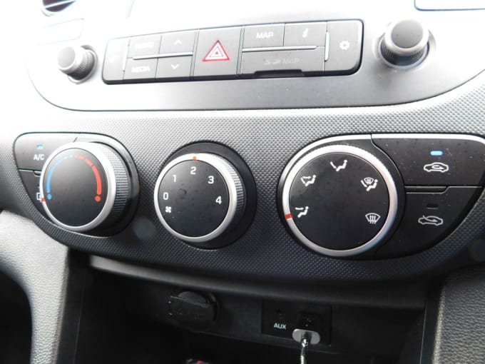 2025 Hyundai I10