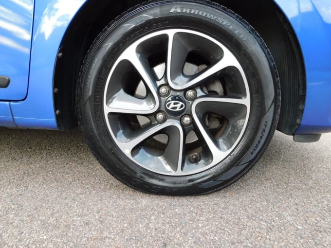 2025 Hyundai I10